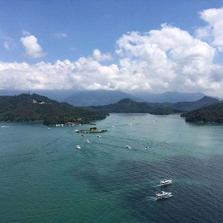 Sun Moon Lake Love Home Lake Nantou Bagian luar foto
