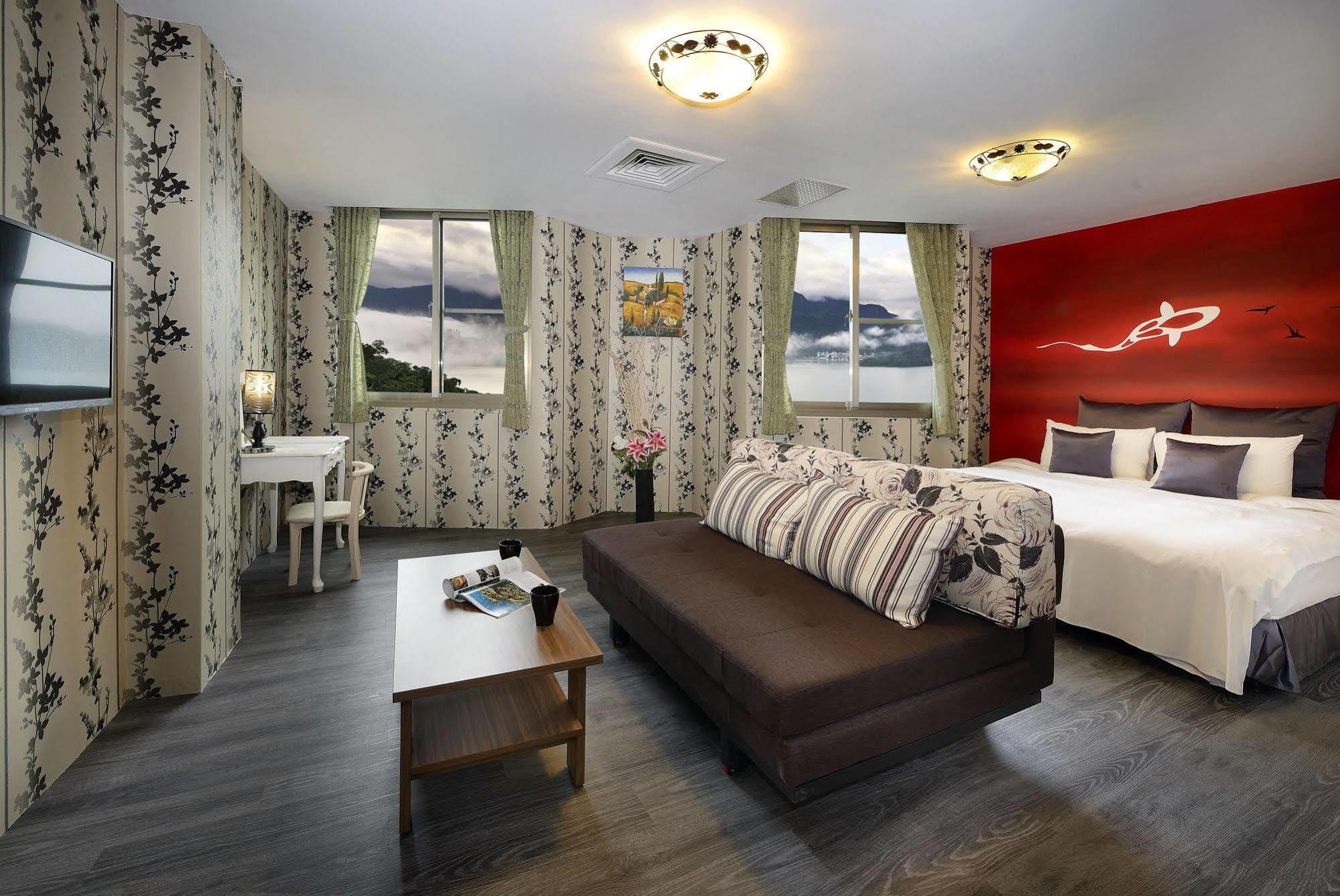 Sun Moon Lake Love Home Lake Nantou Bagian luar foto