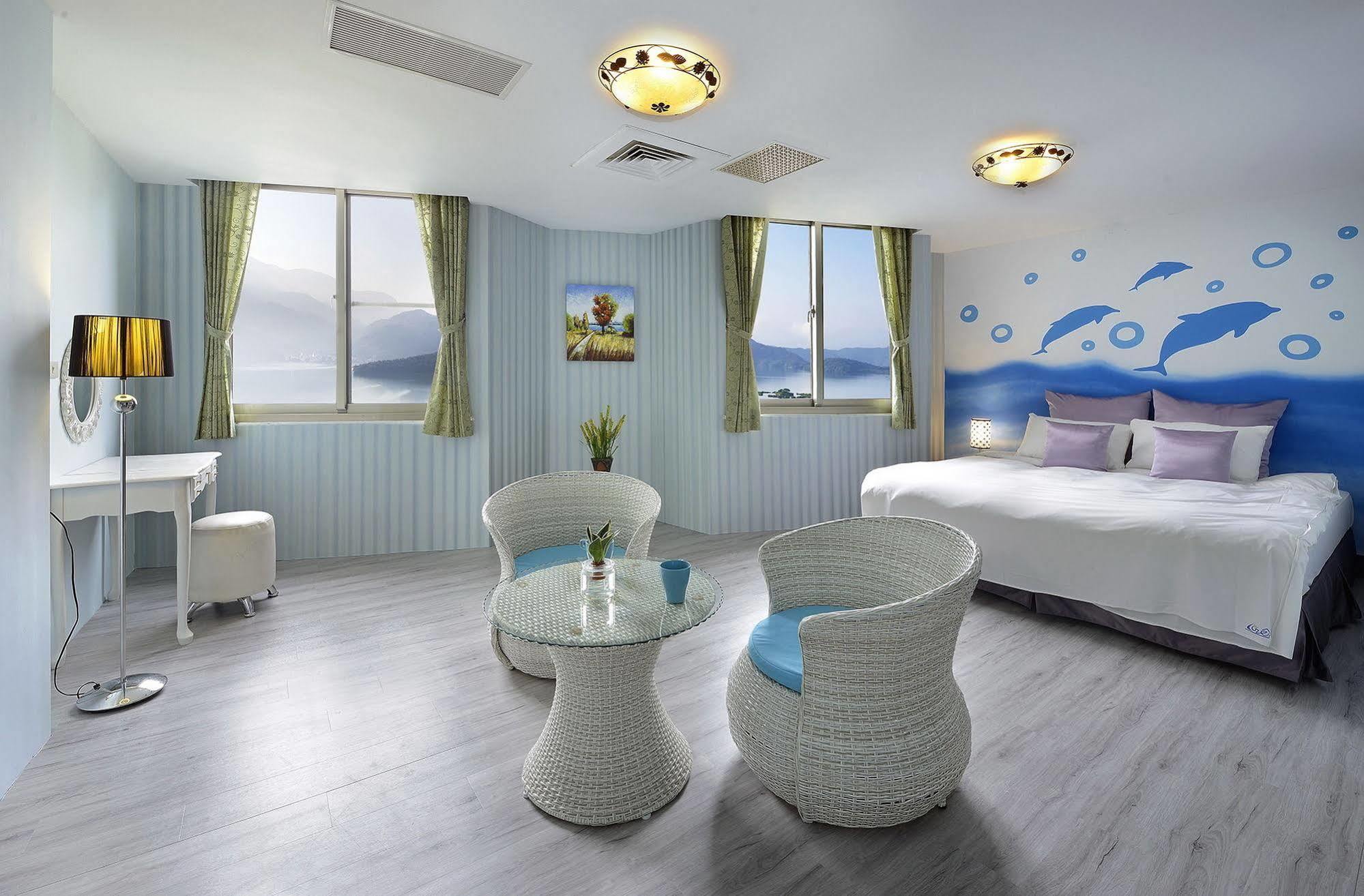 Sun Moon Lake Love Home Lake Nantou Bagian luar foto